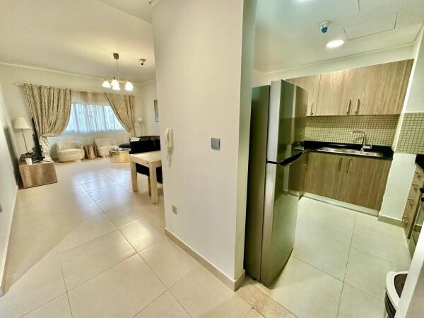 SPACIOUS ONE BHK FULLY FURNISHED - 6