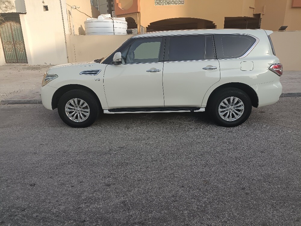 Nissan - 4