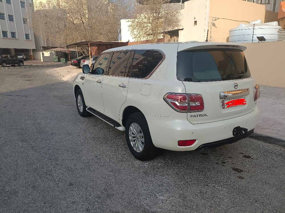 Nissan - 3