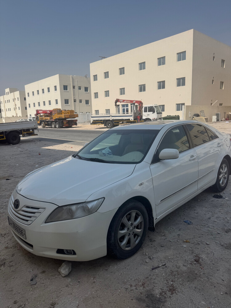 toyota camry  - 2
