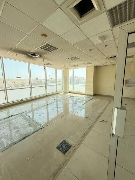 Big office in Cring - 4