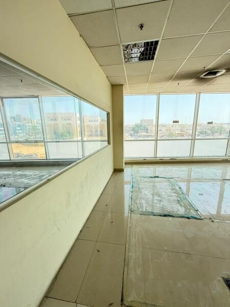 Big office in Cring - 7