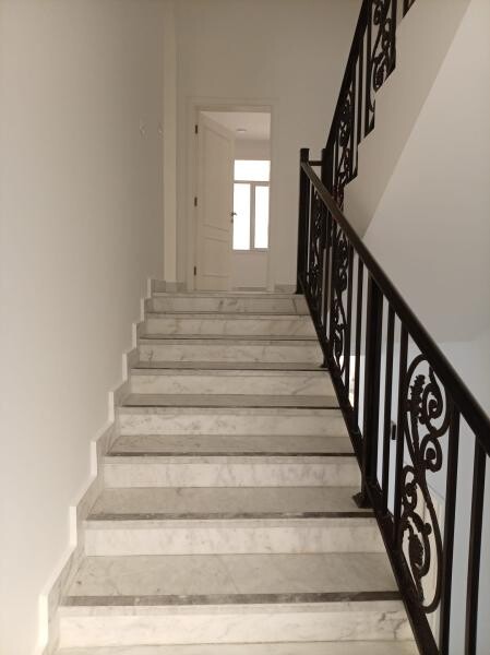 Brand-new villa in Umm Al-Amd. - 8