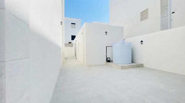 للبيع فيلتان جديدتان أم صلال عل - 4