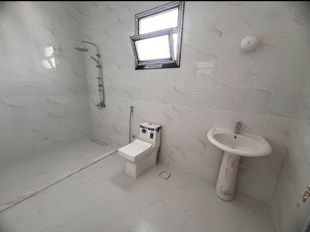 فلا سكنيه للإيجار في الوكير - 3