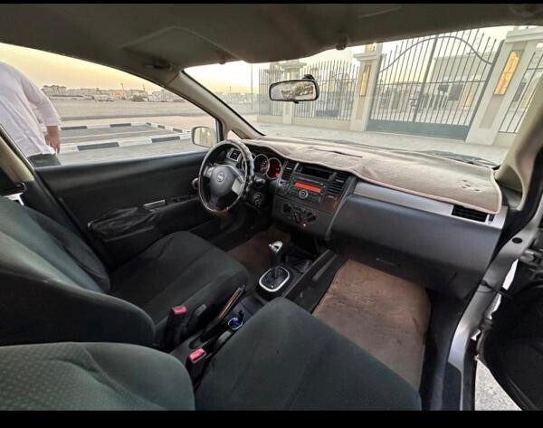 Nissan Tida 2011 - 4