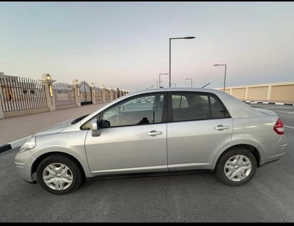 Nissan Tida 2011 - 5