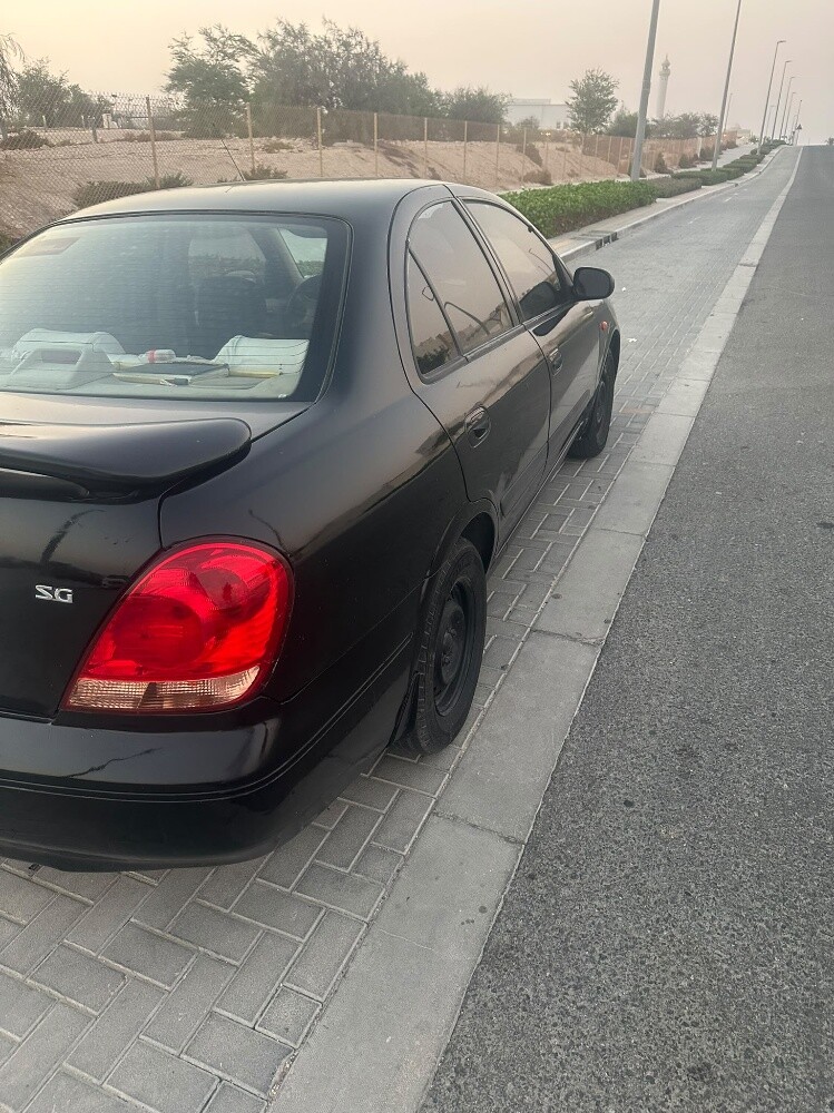 Nissan Sunny Japan - 2