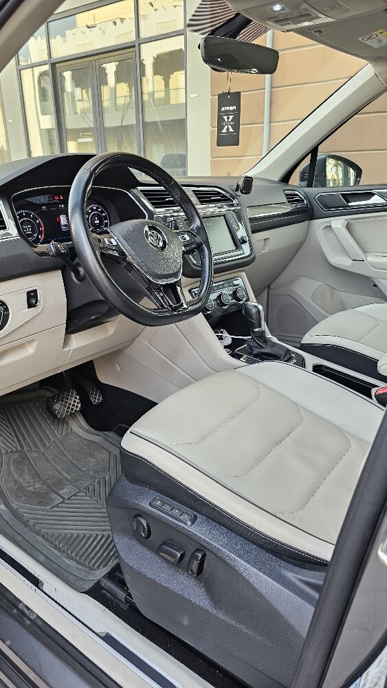 VW Tiguan full option - 1