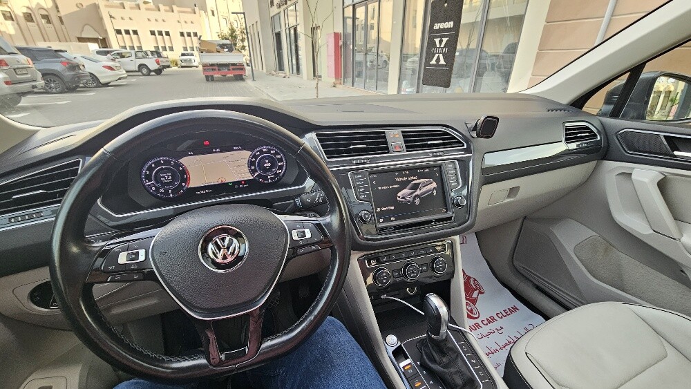 VW Tiguan full option - 5
