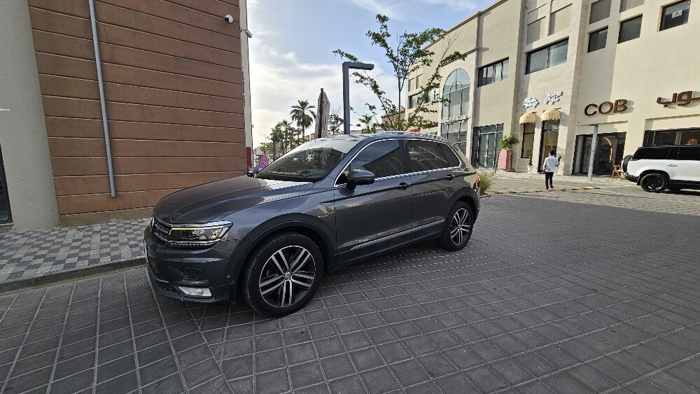 VW Tiguan full option - 8