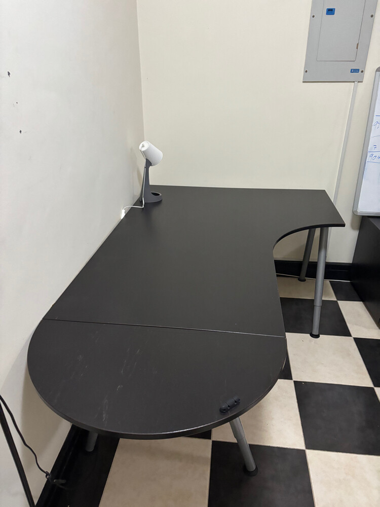 Galant Heavy-Duty Desk - 1