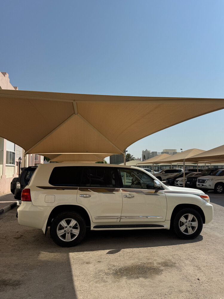 2014 GXR V8 LOW KM FOR SALE - 4