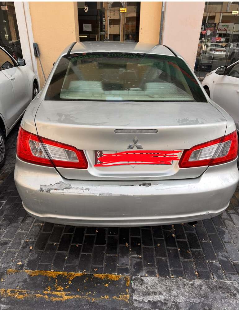 Mitsubishi Galant 2010 - 3