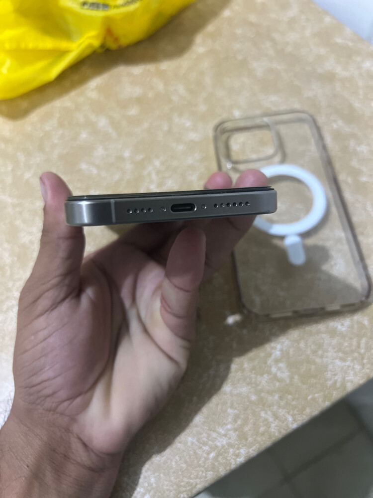 iphone 15 pro mxs 256 gb - 4