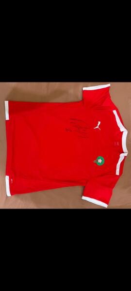 Original T-shirts with signatures - 3
