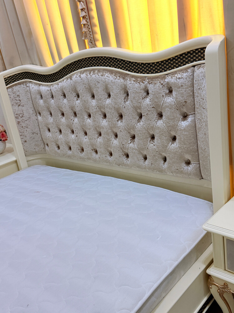 NABCO Bedroom set Luxury King size  - 9
