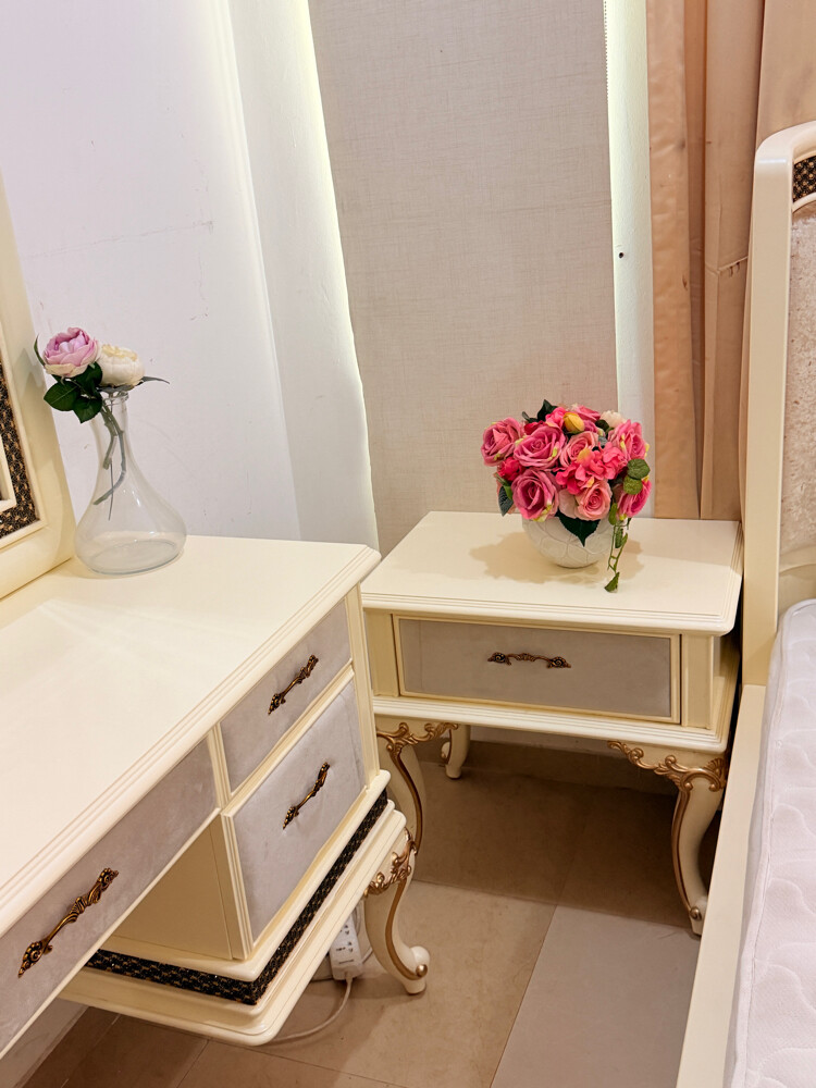 NABCO Bedroom set Luxury King size  - 3