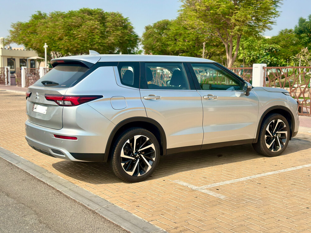 Mitsubishi Outlander 2025 - 6