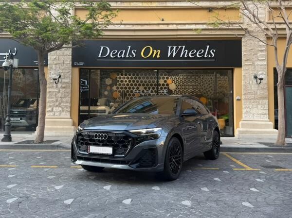 أودي ق8 خط إس - 1