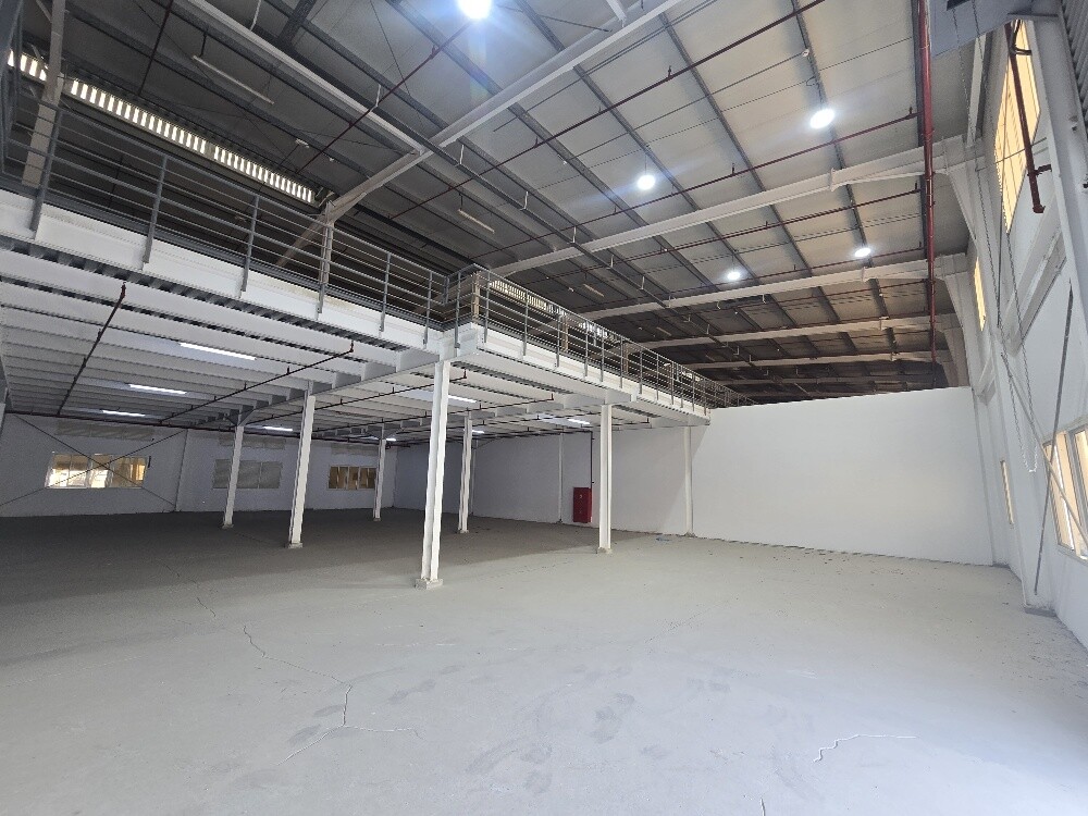 For rent workshop in industrial are - 9