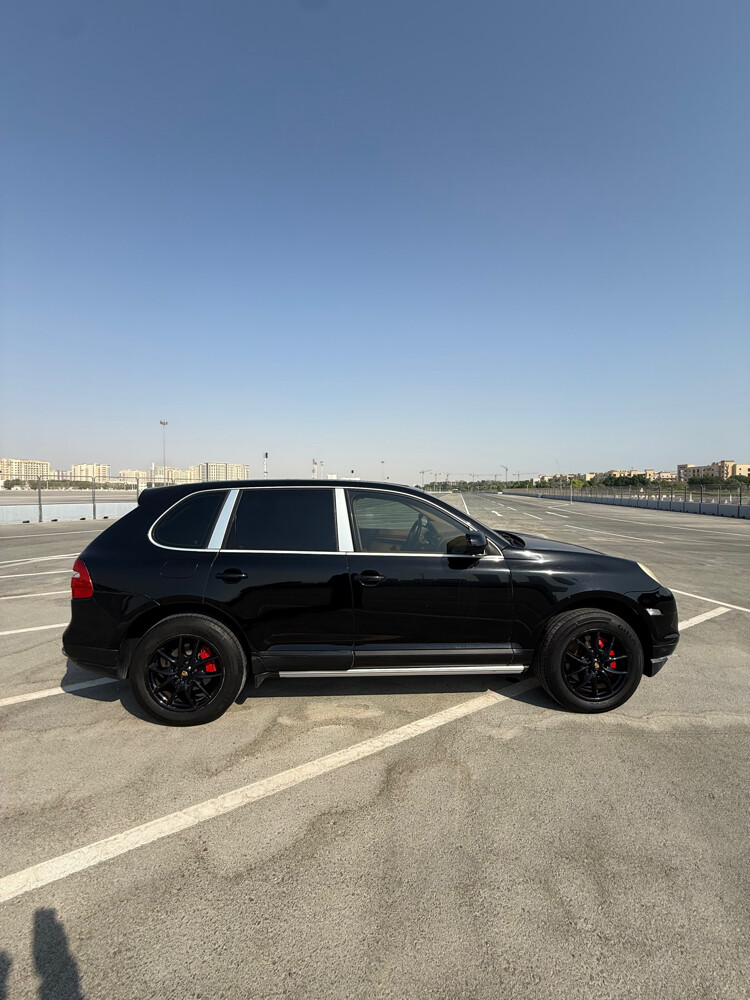 Porsche Cayenne S - 4