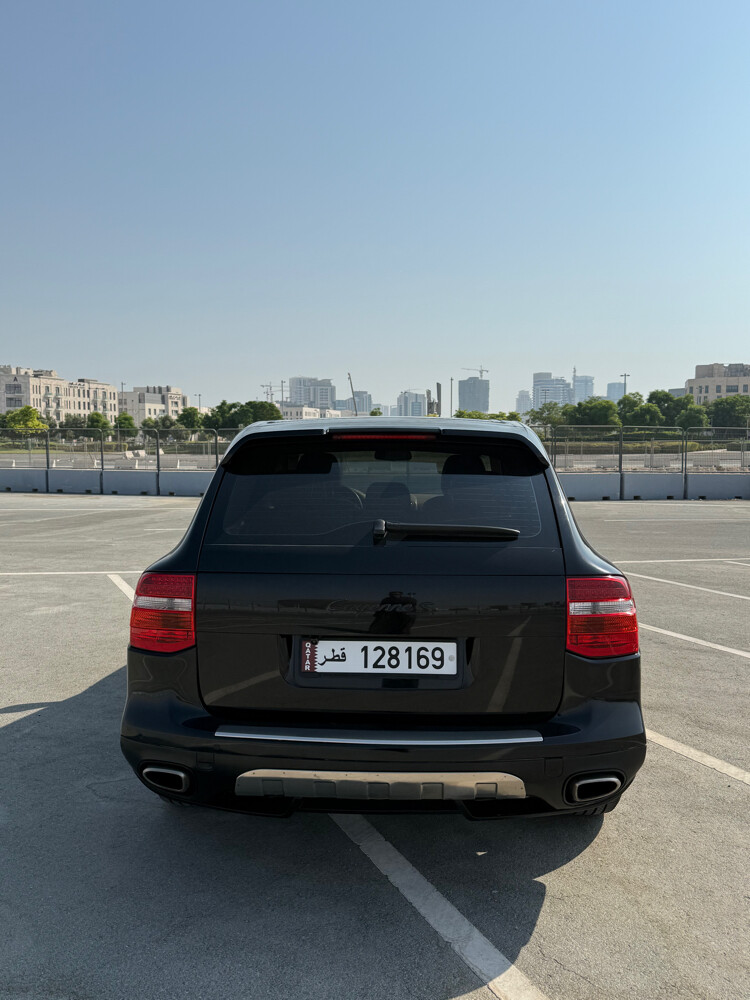 Porsche Cayenne S - 2