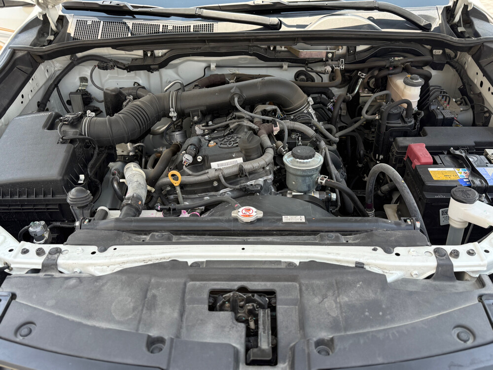 toyota fortuner - 8
