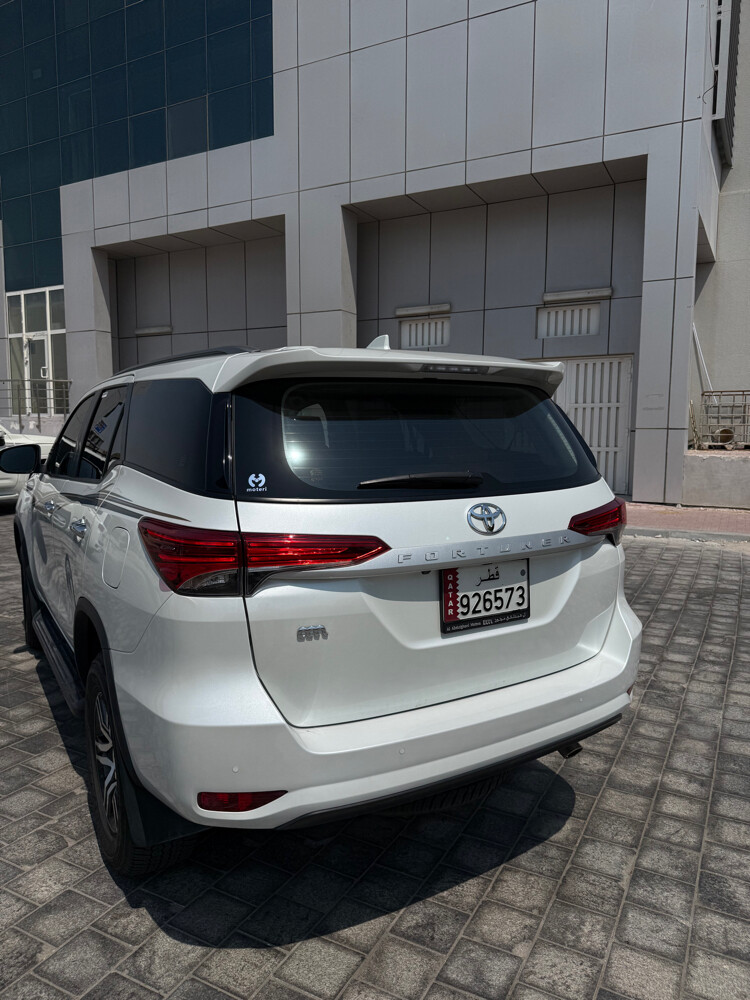 toyota fortuner - 5