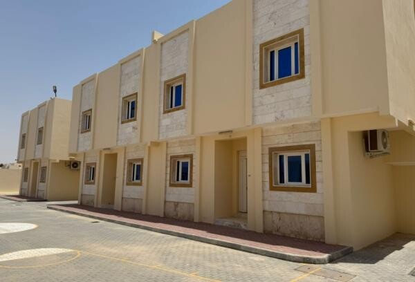 STANDALONE & ATTACHED VILLAS - 12