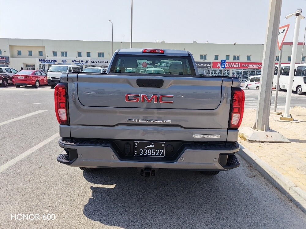 GMC Electronics - 6