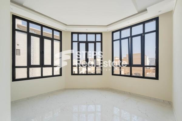 Modern Villa for sale in Umm Qarn - 4