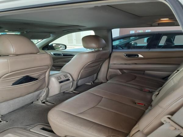 Nissan Pathfinder SV2013 Excellent - 6