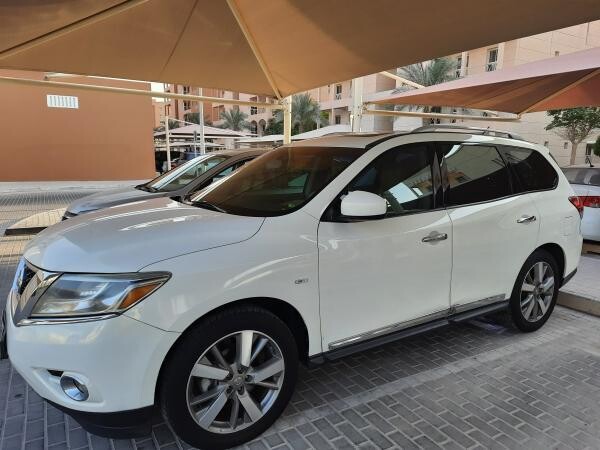 Nissan Pathfinder SV2013 Excellent - 3