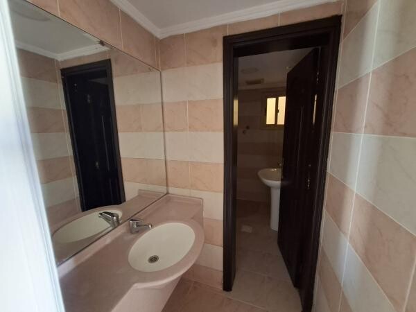 4 BR VILLA | AIN KHALED | ROOM - 15