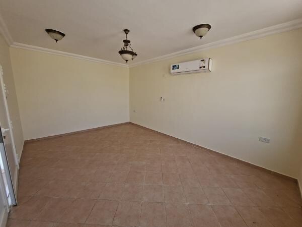 4 BR VILLA | AIN KHALED | ROOM - 9