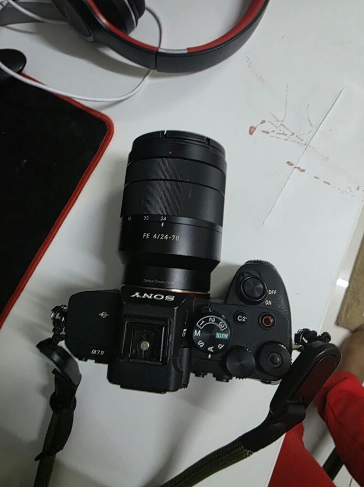 sony a7 mark iv - 1