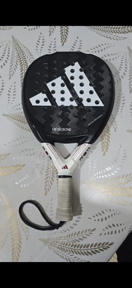 Adidas Metal bone HRD - 2