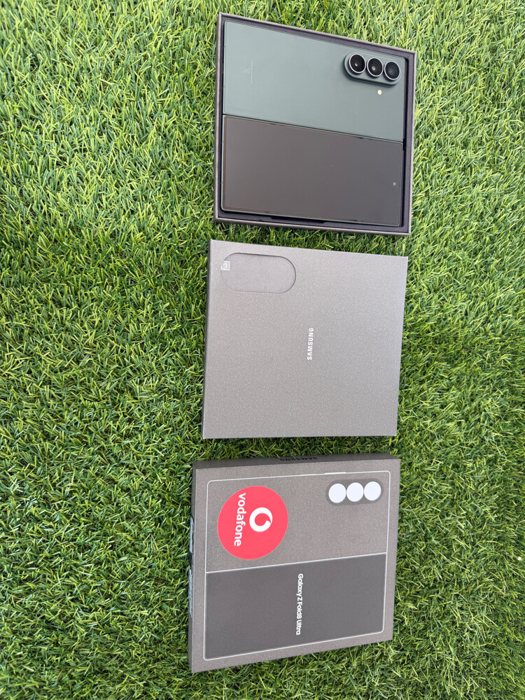 Samsung Z fold 8 ultra 512gb - 1