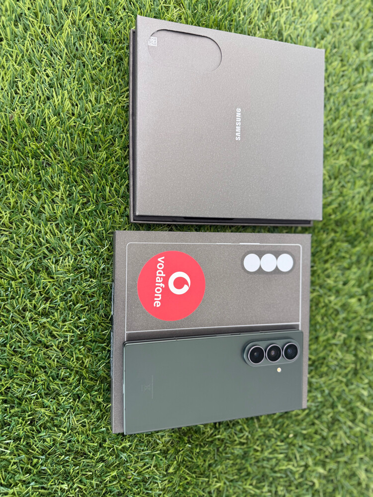 Samsung Z fold 8 ultra 512gb - 10