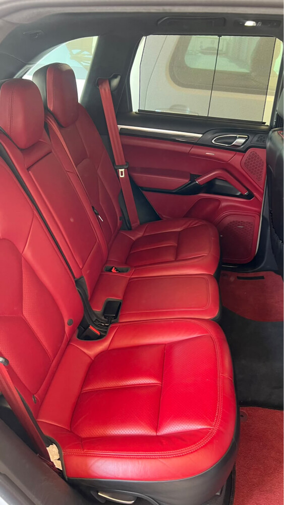 Porsche  GTS  4 sale   - 5
