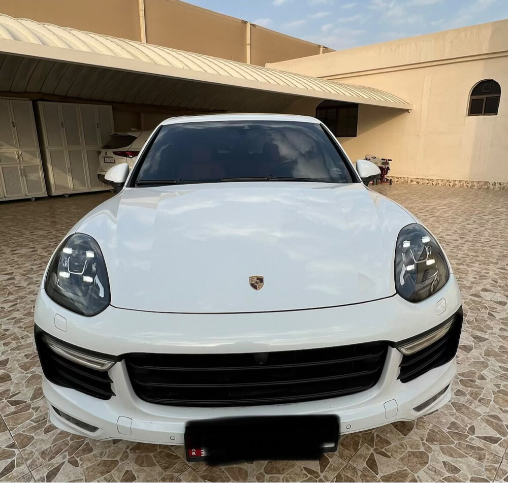 Porsche  GTS  4 sale   - 3