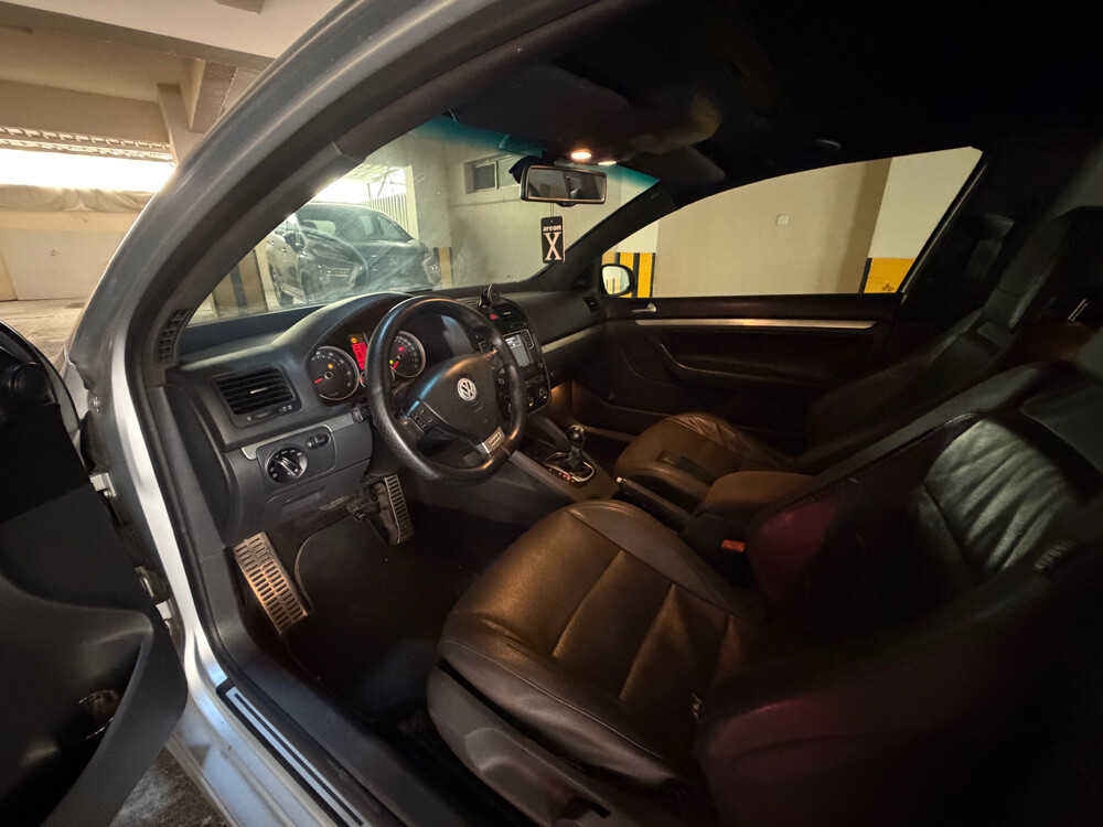2009 VW GTI 2.0T - 8