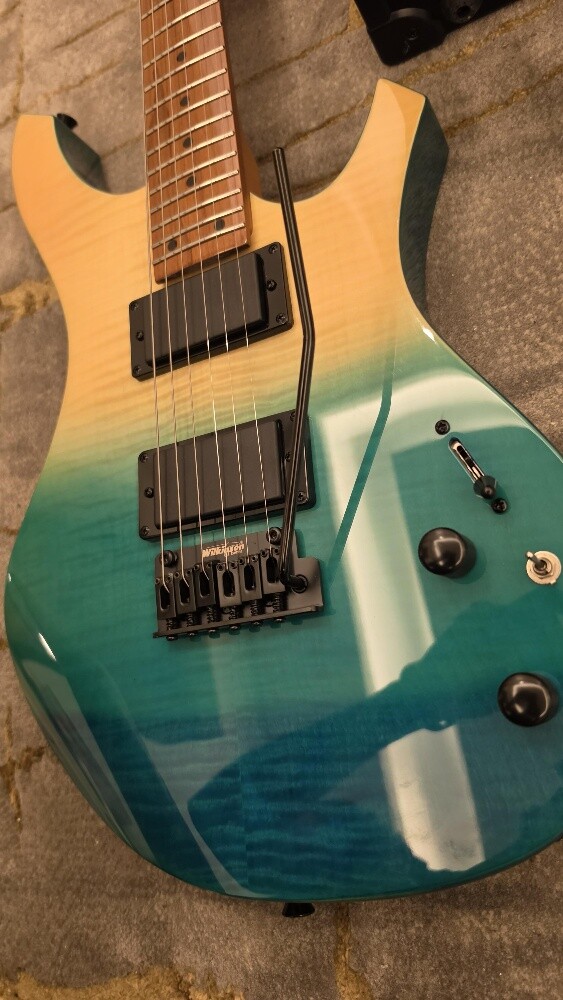 Guitar and Amp Full set - 4