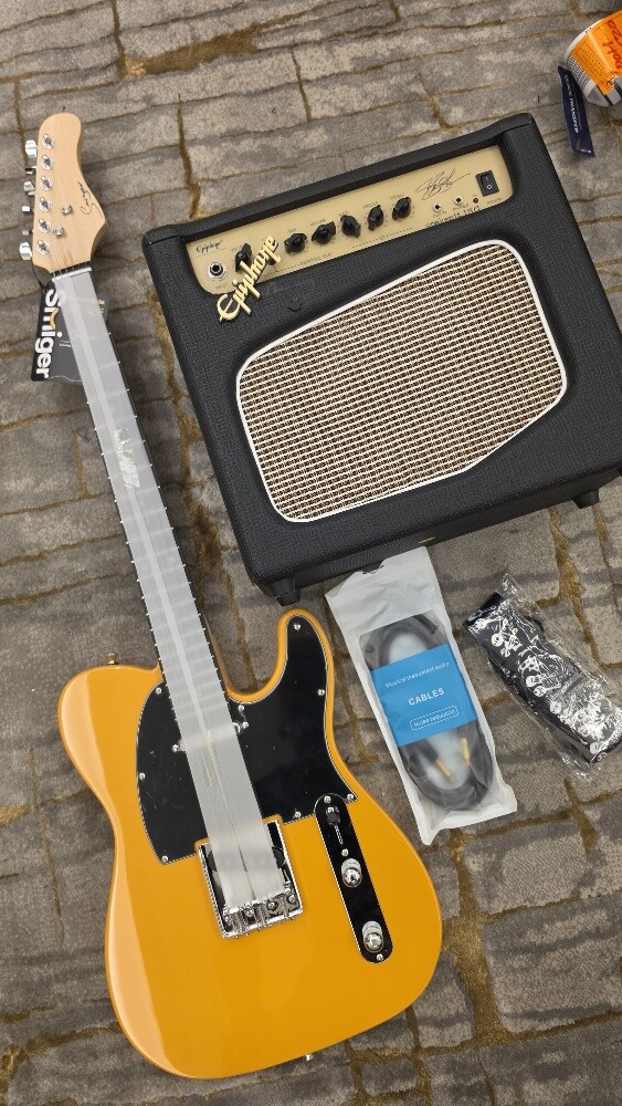 Smiger Guitar & Amp Set - 2