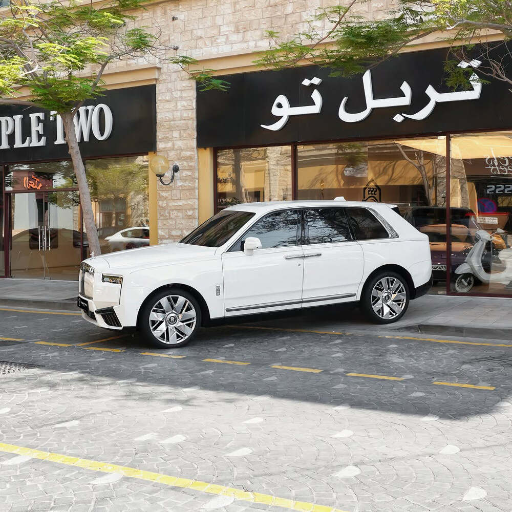 رولز رويس كولينان سلفر باج 2026 - 4