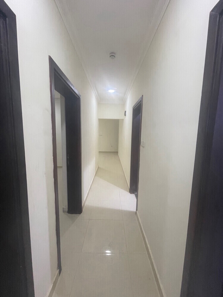 شقق بعمارة بام قرن 3500 - 4