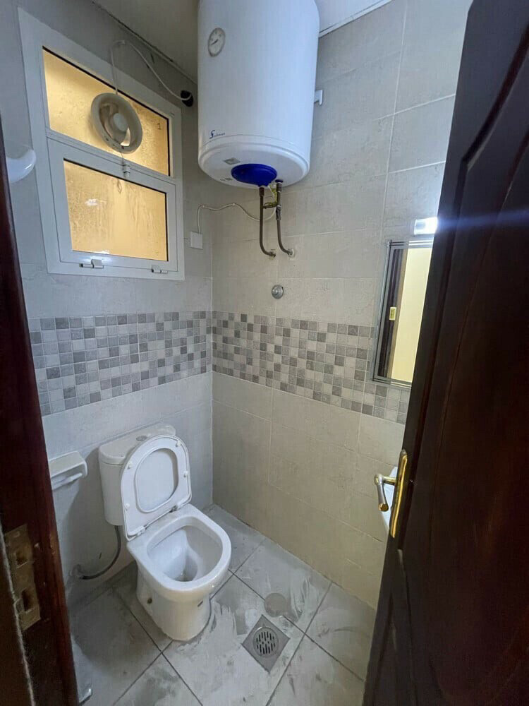 شقق بعمارة بام قرن 3500 - 3