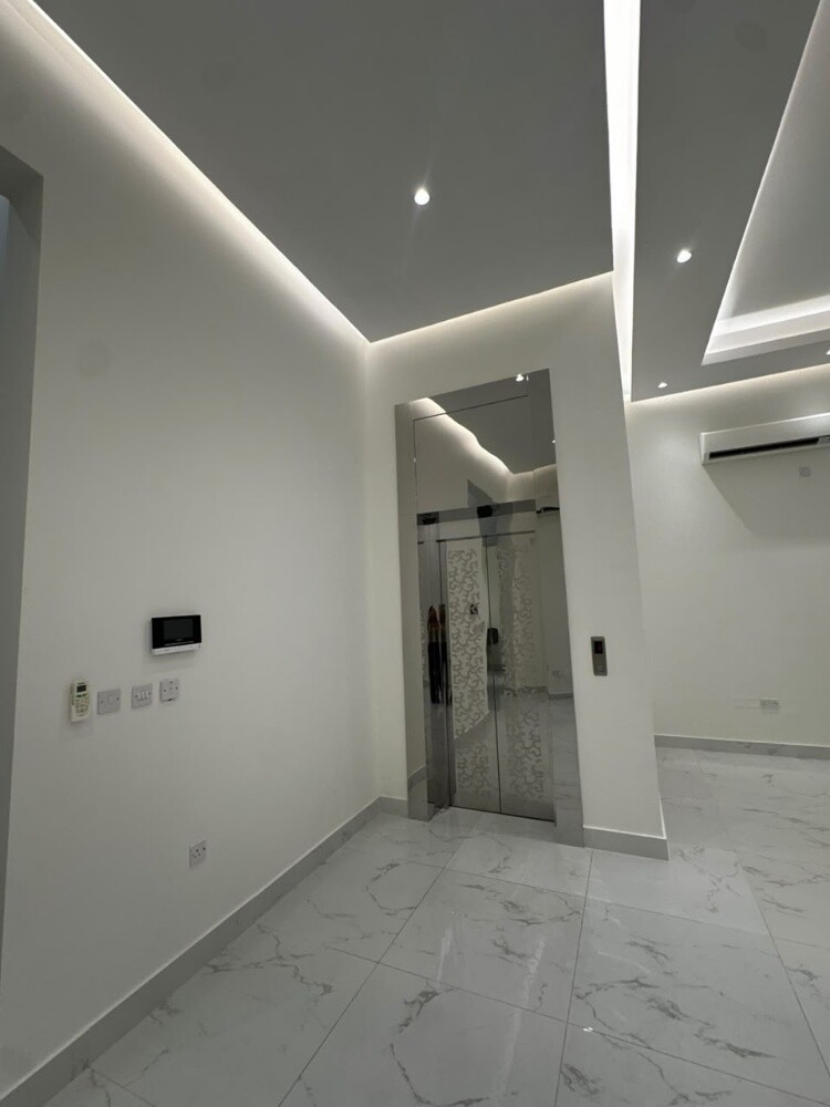 للايجار فيلا سكني - 2