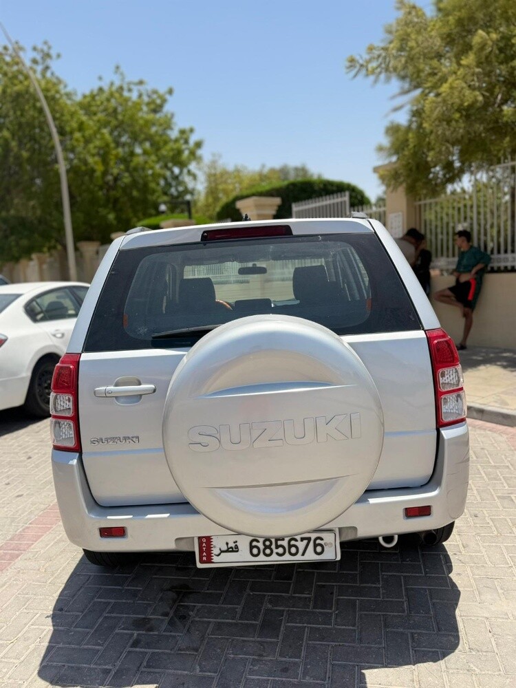 Suzuki grand Vitara 2015 - 6